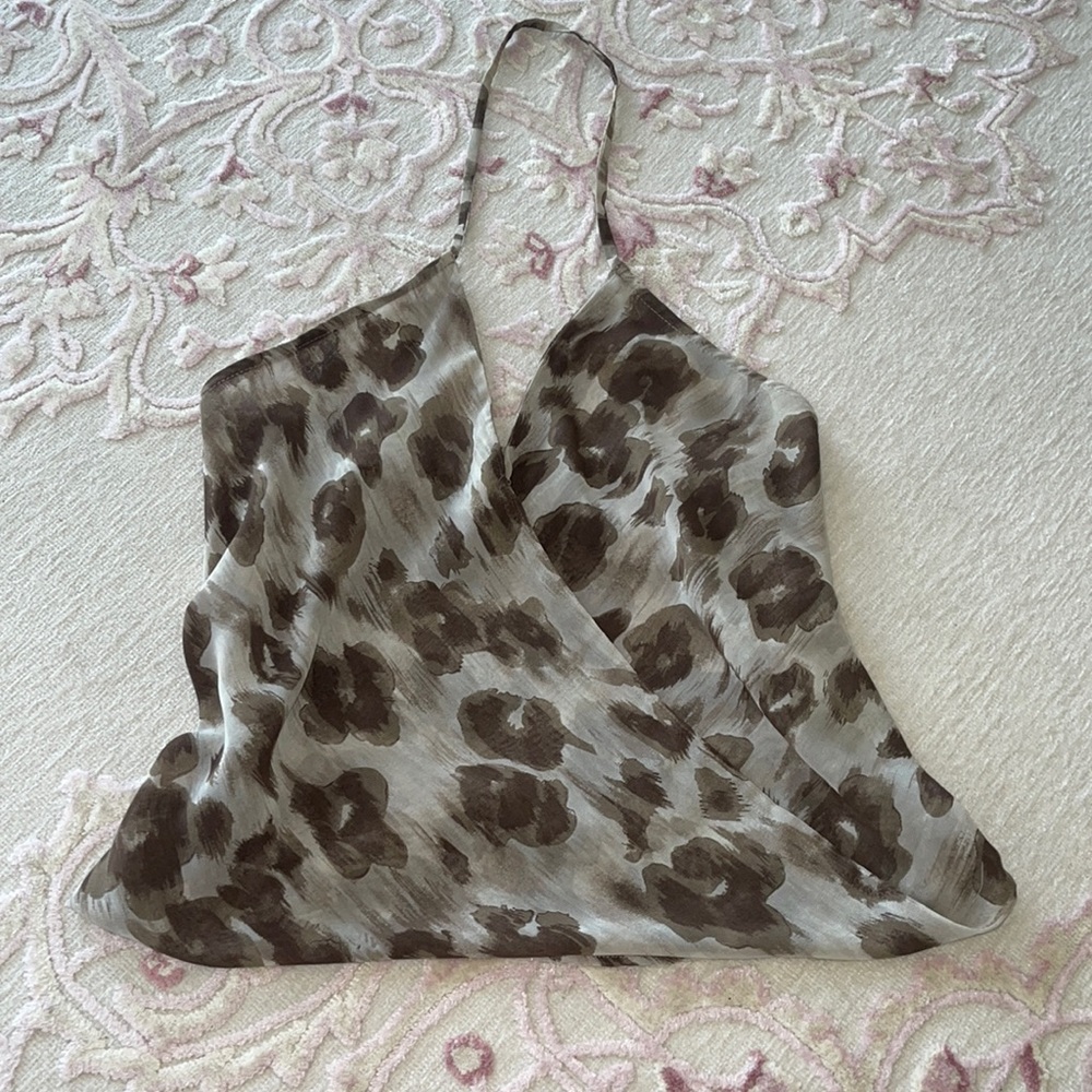 Angl haulter top